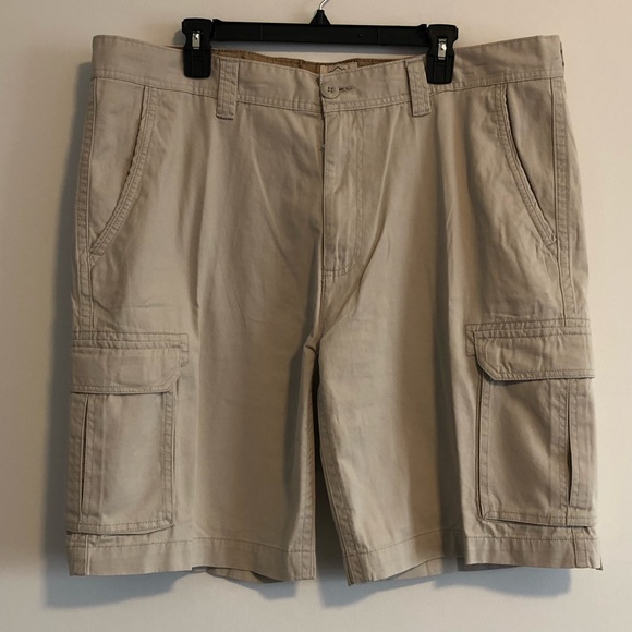 St. John's Bay Cargo Shorts Size 40